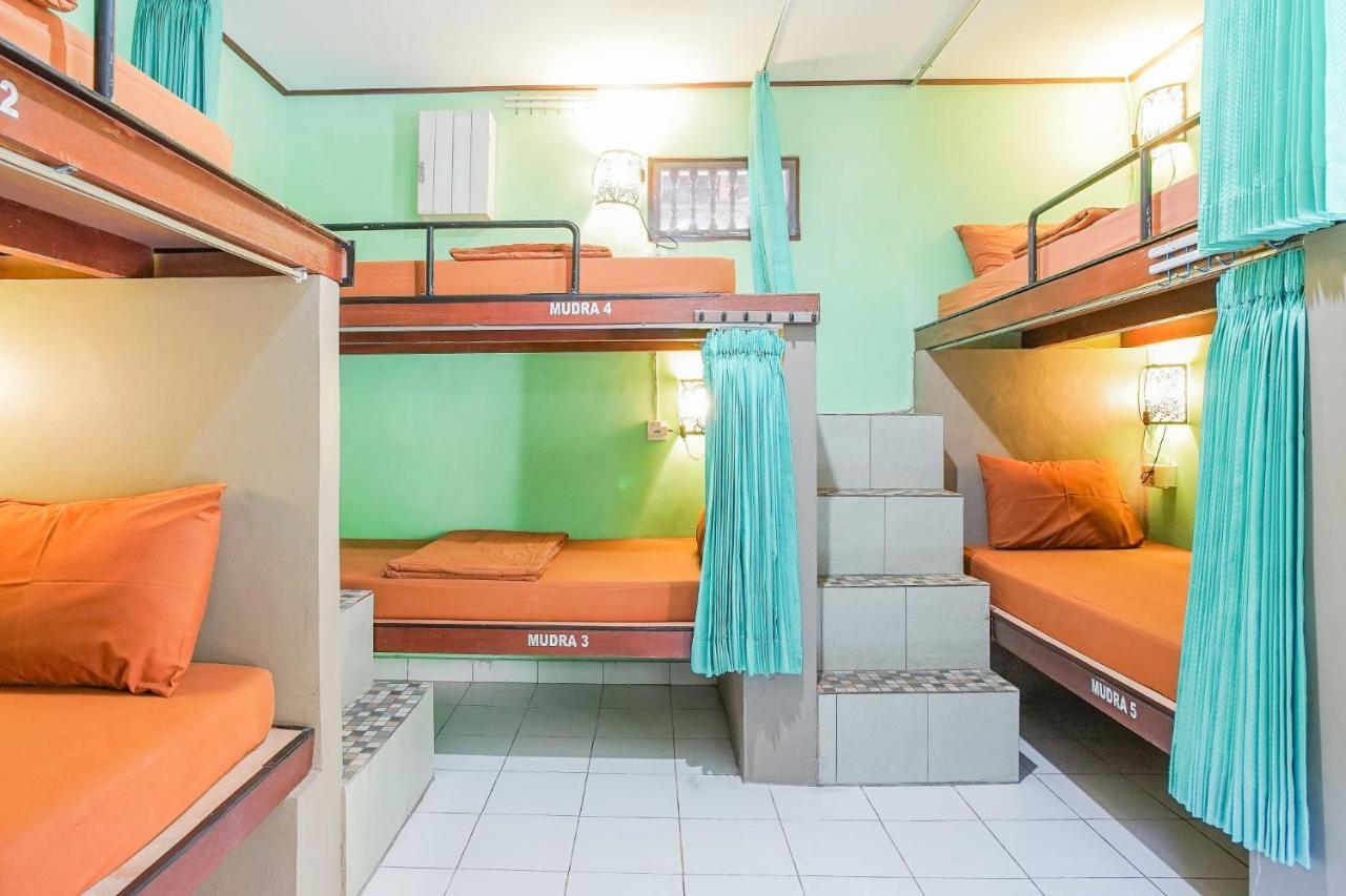 Padi-padi & Bar Hostel
