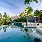 Villa Dynasty By Balisuperhost