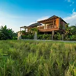 Uma Shanti Villa By Mahaputra