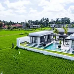 Amazing 3Br Villa In The Middle Of Ricefields
