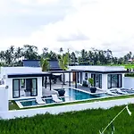 Amazing 3Br Villa In The Middle Of Ricefields