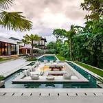 Villa Izia By Balisuperhost