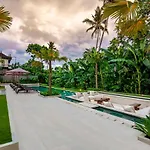Villa Izia By Balisuperhost