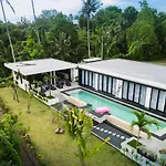 Zebra Villa By Nagisa Bali