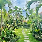 Angsaka Luxury Private Pool Villa Ubud