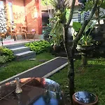 Semara Teges House
