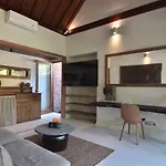 Kubu Manis Villa