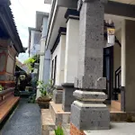 Lilir House