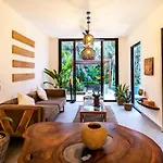 Villa Cinta By Balisuperhost
