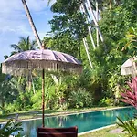 Villa Mahadevi Jungle Retreat Joglo 2