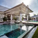 Villa Symphony White By Balisuperhost