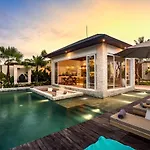 Villa Sunrise By Balisuperhost