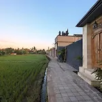 Villa Na-Na Ubud