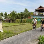 Candy Villa By Pramana Villas
