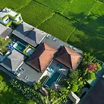 Villa Liang By Villa Finder
