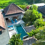 Villa Liang By Villa Finder