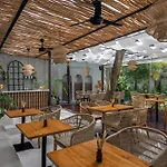 Dinara Ubud