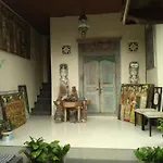 Drompok House