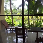 Wonder-Land Villa