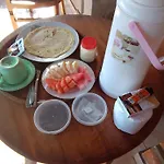 Tunjung Guest House