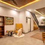 Villa Temple Tree By Orivista, Rice Field View