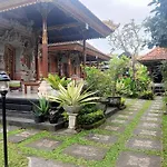 Kama Ayu Bungalow
