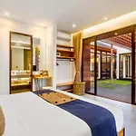 Tarachandra 5 Bedroom Private Pool Villa Zn211