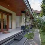 Manas Entire 2 Bedr Villa -- Private Jungle Pool -- 5 Min Central Ubud