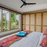 Tempat Santai Bali