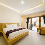 Gold Fish House Ubud
