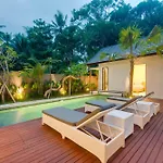 Stunning 3Br Villa With Private Pool & Tranquil Ubud Retreat