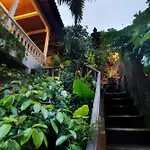 Sari Gong Guest House, A Trishula Collection