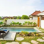 Puri Arta Villa