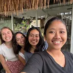 Yasa Backpackers House