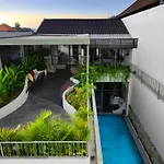 Rooftop Art Villa