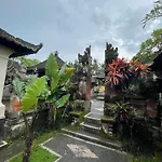 Nuri 47 Guest House