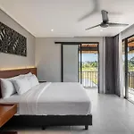 Villa Cakra - 4 Bedroom Luxury Villa With Infinity Pool And Paddy Field View Ubud