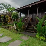 Pemulan House