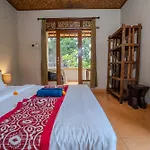 Ruben Villa Ubud - 4 Bedrooms Jungle Home