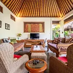 Villa Mangga