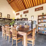 Villa Mangga