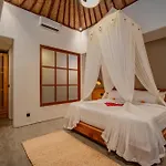 Uma Arta Villa