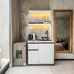 Work, Stay And Unwind! Jungle Vista Apartments Ubud By Bcg