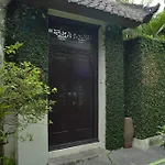 Villa Cantik