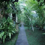 Karang Mesari Ubud Guest House