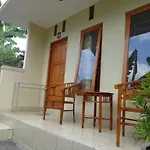 Sintya Homestay