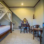 Bangbang Family House