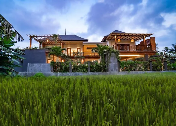 Uma Shanti Villa By Mahaputra