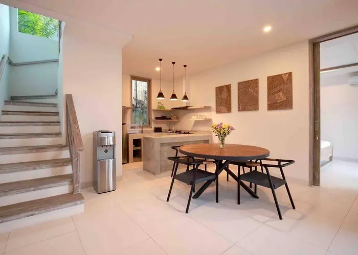 Green Villa A, Brand New Villa Near Central Ubud.
