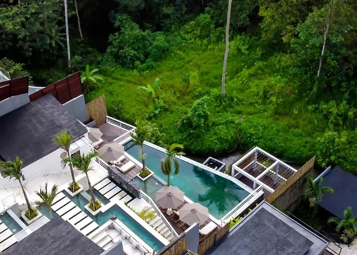 Villa Mugiwara By Balisuperhost